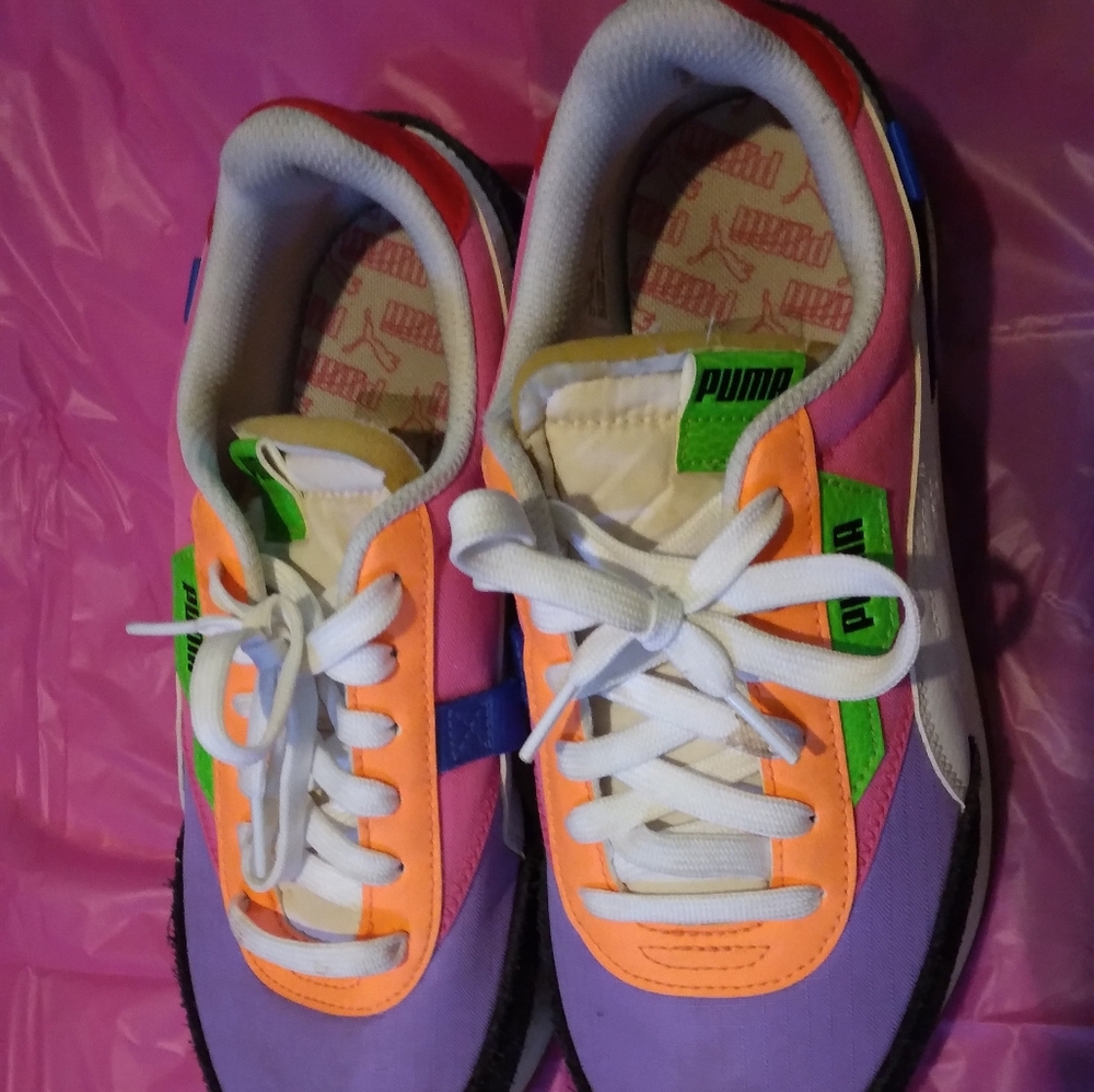 Women's Sneakers